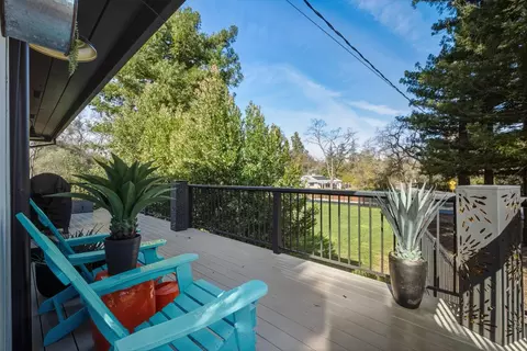 Exterior - 6348 Horseshoe Bar Rd, Loomis, CA 95650 photo 7 of 31