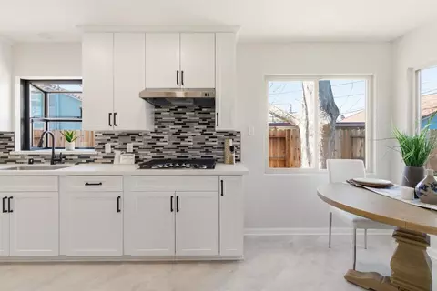 Kitchen - 1465 Franklin Ave, Tracy, CA 95376 photo 1 of 6