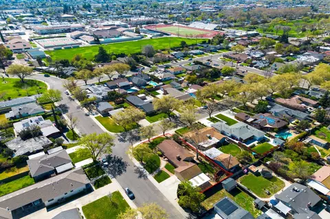 View/Area - 1465 Franklin Ave, Tracy, CA 95376 photo 10 of 10
