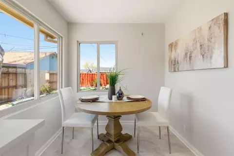 Dining - 1465 Franklin Ave, Tracy, CA 95376 photo 4 of 4