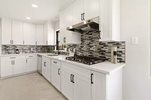 Kitchen - 1465 Franklin Ave, Tracy, CA 95376 photo 2 of 6