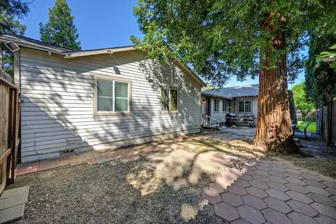 Exterior - 2836 Randolph Ave, Carmichael, CA 95608 photo 5 of 16