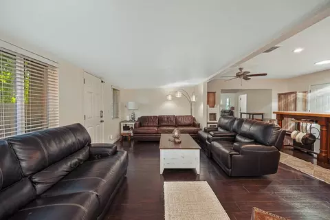 Living - 2836 Randolph Ave, Carmichael, CA 95608 photo 4 of 4