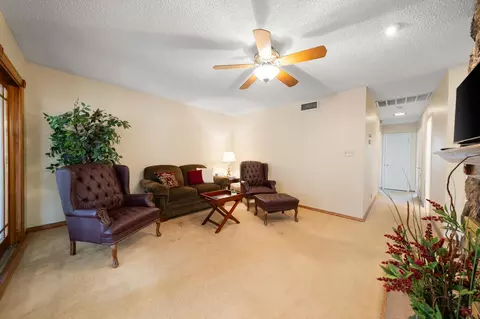 6606 Rexford Way, Carmichael, CA 95608 photo 11