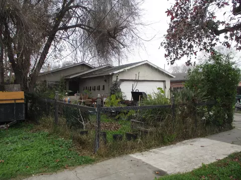 1237 E Hazelton, Stockton, CA 95205 photo 1