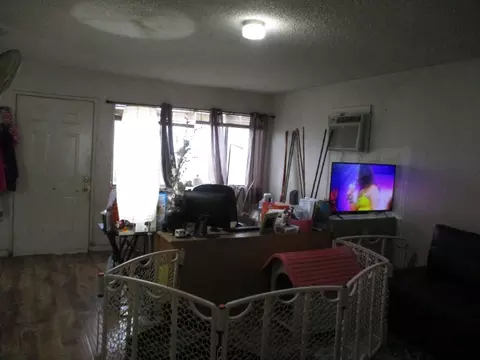Living - 1237 E Hazelton, Stockton, CA 95205 photo 1 of 1