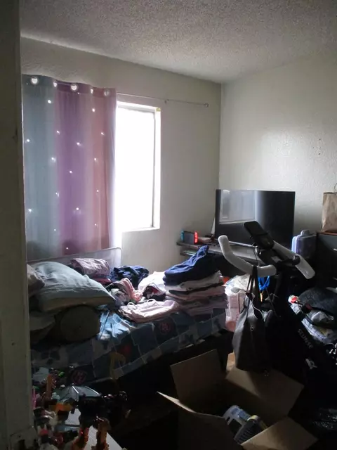 Bedroom - 1237 E Hazelton, Stockton, CA 95205 photo 5 of 5