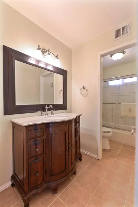 1208 Ojai Ln, Modesto, CA 95355 photo 31