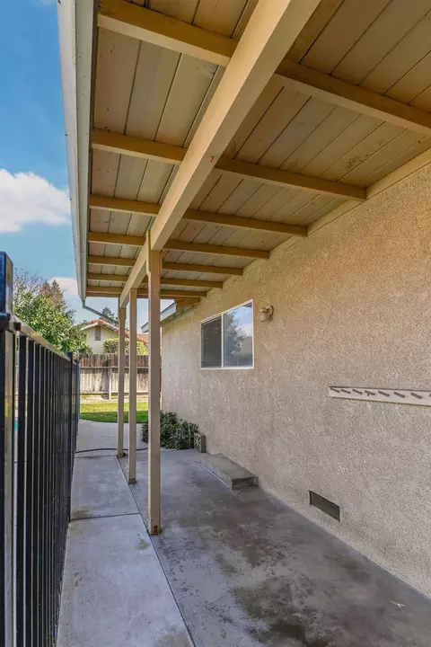 1208 Ojai Ln, Modesto, CA 95355 photo 44