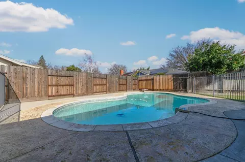 1208 Ojai Ln, Modesto, CA 95355 photo 38