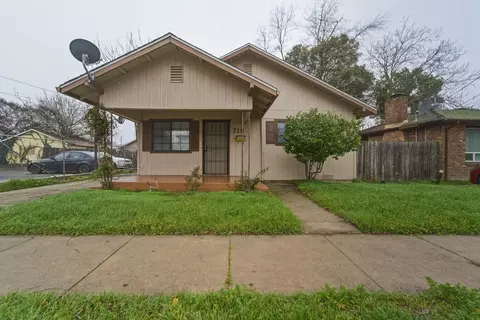716 Rosalind Ave, Yuba City, CA 95991