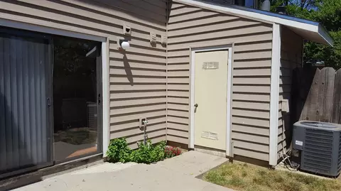 Exterior - 565 North St, Corning, CA 96021 photo 2 of 8