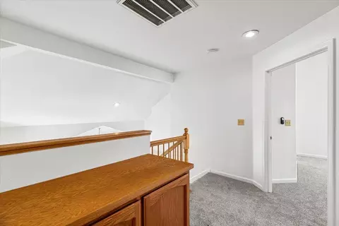 Entry Way - 3624 Effingham Ln, Modesto, CA 95357 photo 5 of 6