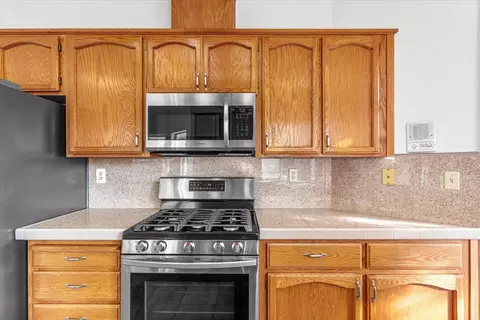 Kitchen - 3624 Effingham Ln, Modesto, CA 95357 photo 5 of 5