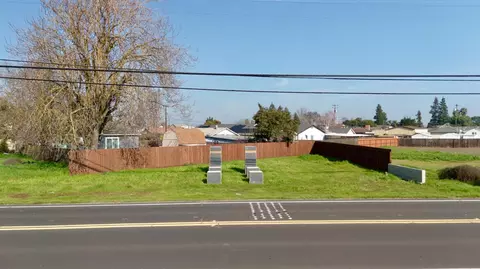 2310 Main St, Escalon, CA 95320