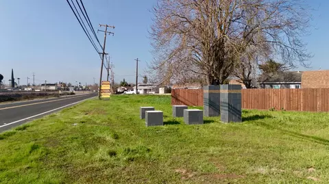 2310 Main St, Escalon, CA 95320 photo 7