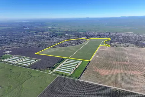 15743 N Allen Rd, Snelling, CA 95369