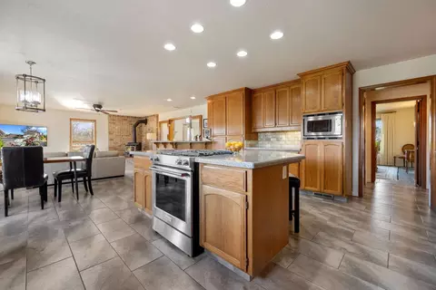 Kitchen - 19909 E Comstock Rd, Linden, CA 95236 photo 3 of 3