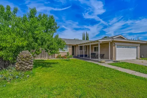 2394 Lance St, Merced, CA 95348