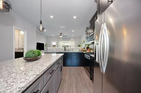Kitchen - 3819 Anders Way, Rocklin, CA 95677 photo 2 of 7