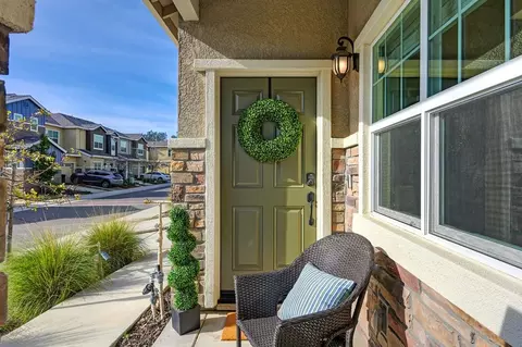 Exterior - 3819 Anders Way, Rocklin, CA 95677 photo 5 of 15