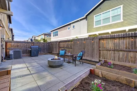 Exterior - 3819 Anders Way, Rocklin, CA 95677 photo 9 of 15