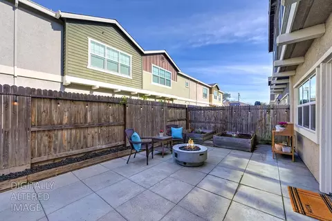 Exterior - 3819 Anders Way, Rocklin, CA 95677 photo 7 of 15