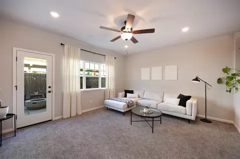 Living - 3819 Anders Way, Rocklin, CA 95677 photo 1 of 4