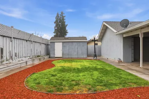 Exterior - 2613 Mill Oak Dr, Modesto, CA 95355 photo 3 of 6