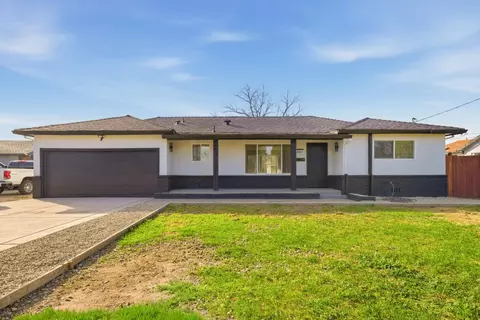 4904 Tulsa Ave, Olivehurst, CA 95961 photo 3
