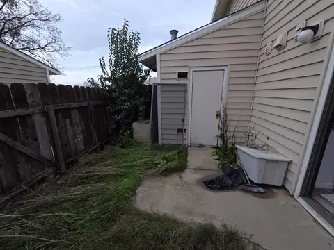 Exterior - 573 North St, Corning, CA 96021 photo 7 of 9