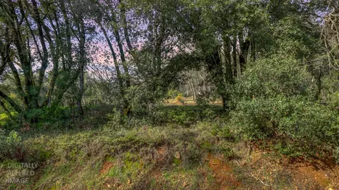 16202 Annie Dr, Grass Valley, CA 95949