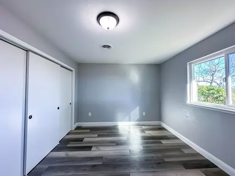 Bedroom - 4804 Powerline Rd, Olivehurst, CA 95961 photo 1 of 8