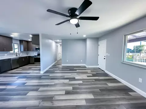 Living - 4804 Powerline Rd, Olivehurst, CA 95961 photo 1 of 8