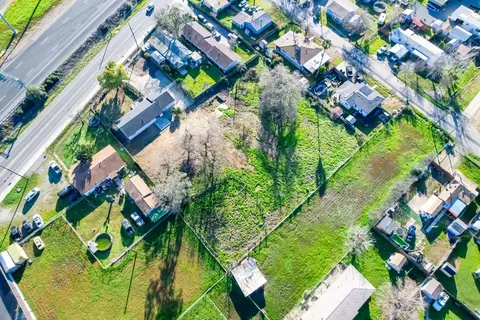 View/Area - 4804 Powerline Rd, Olivehurst, CA 95961 photo 5 of 8