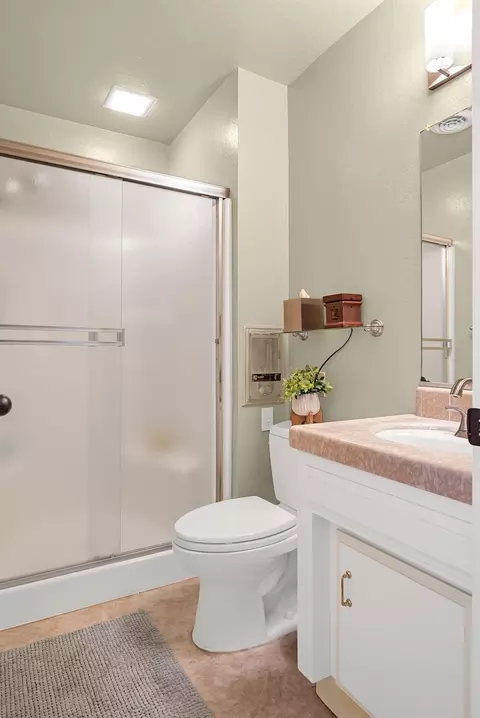 Bath - 2505 Muir Ct, Cool, CA 95614 photo 2 of 2