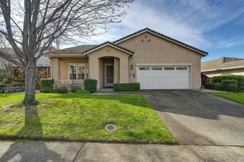 3111 Clarkson Dr, Rocklin, CA 95765