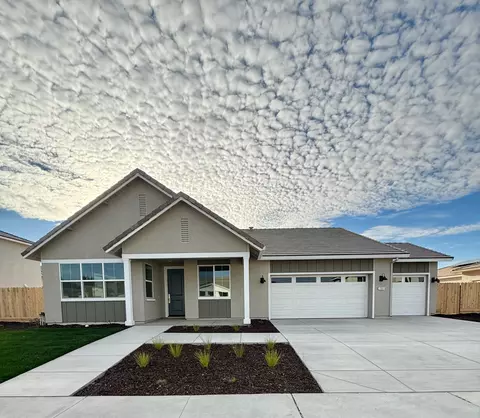 2061 Zane Way, Turlock, CA 95382