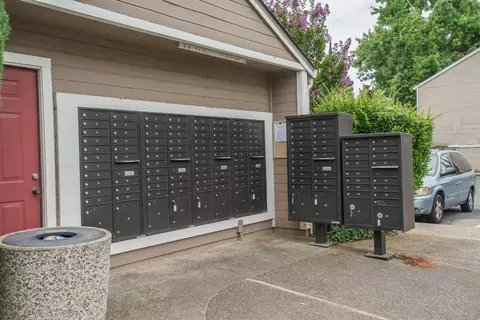 9101 Newhall Dr #31, Sacramento, CA 95826