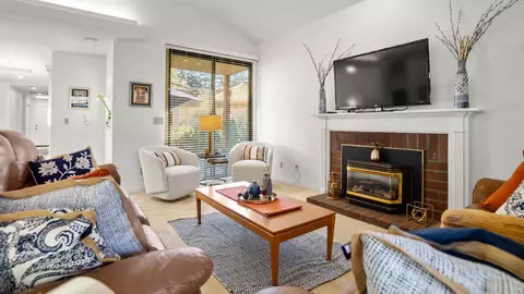 2410 Central Park, Lodi, CA 95242 photo 6