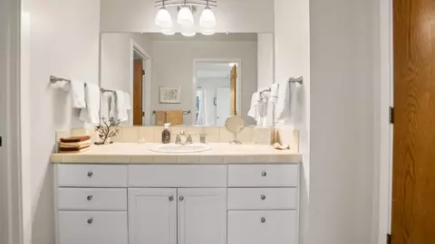2410 Central Park, Lodi, CA 95242 photo 14
