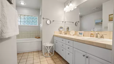 2410 Central Park, Lodi, CA 95242 photo 20