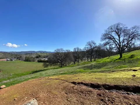 4241 Grisham Rd, Valley Springs, CA 95252