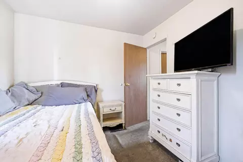 Bedroom - 1651 3rd Ave, Olivehurst, CA 95961 photo 8 of 10