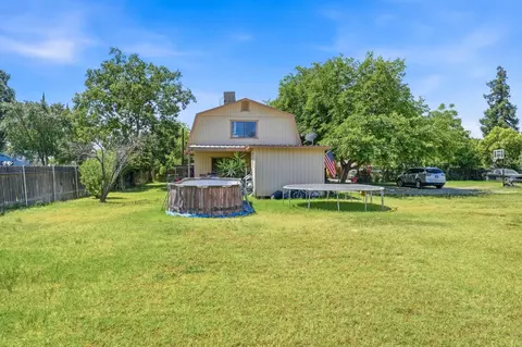 Exterior - 1651 3rd Ave, Olivehurst, CA 95961 photo 6 of 6