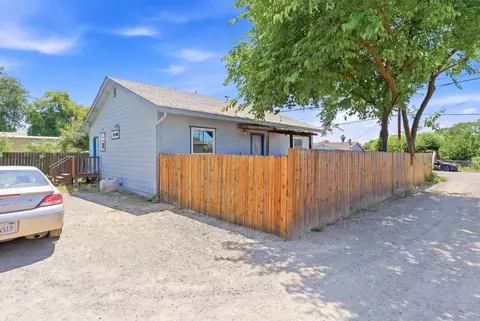 Exterior - 1651 3rd Ave, Olivehurst, CA 95961 photo 4 of 6