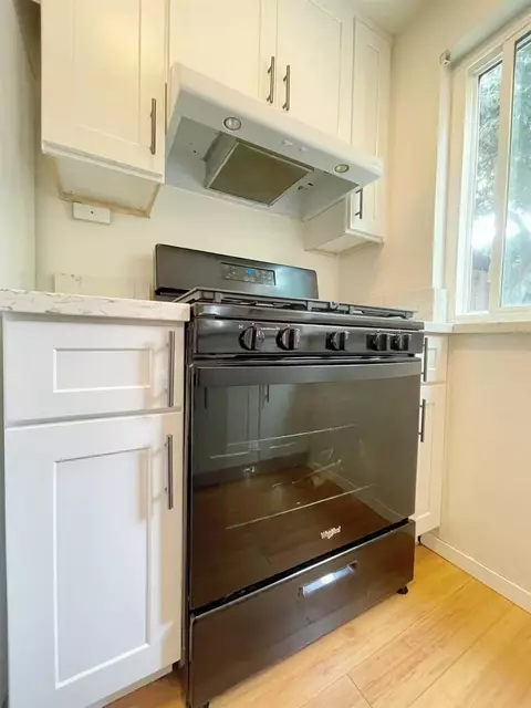 Kitchen - 4016 Knoll Top Ct, Carmichael, CA 95608 photo 3 of 4