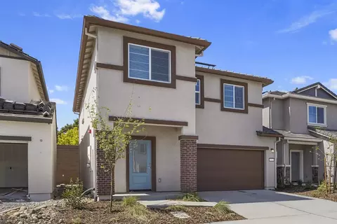 2967 Bowery Ln, Lincoln, CA 95648