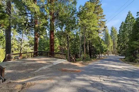 Exterior - 29667 Lassen Dr, Long Barn, CA 95335 photo 3 of 9