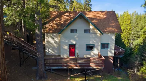 Exterior - 29667 Lassen Dr, Long Barn, CA 95335 photo 7 of 9
